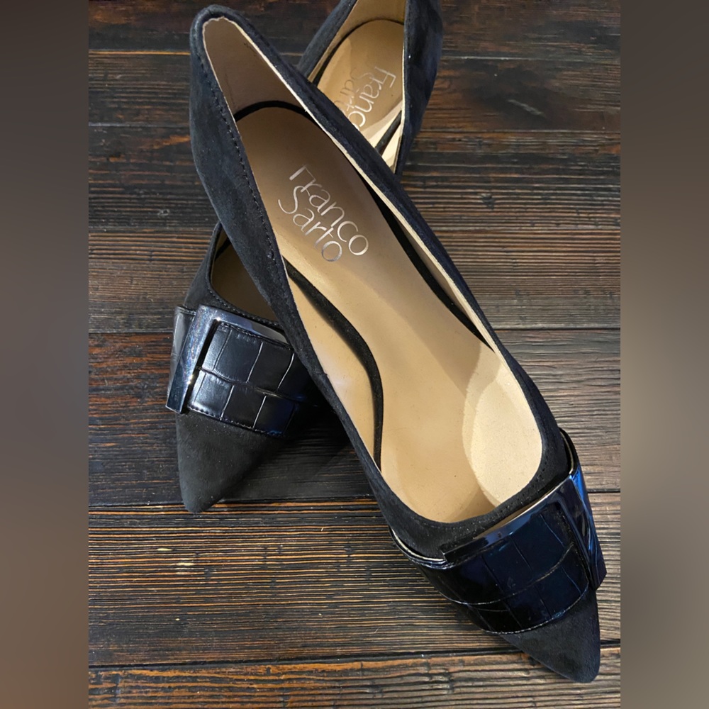 Franko Sarto Black Suede Low Wrapped Block Heels - Picture 8 of 9